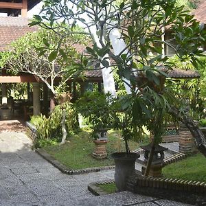 Puri Padi